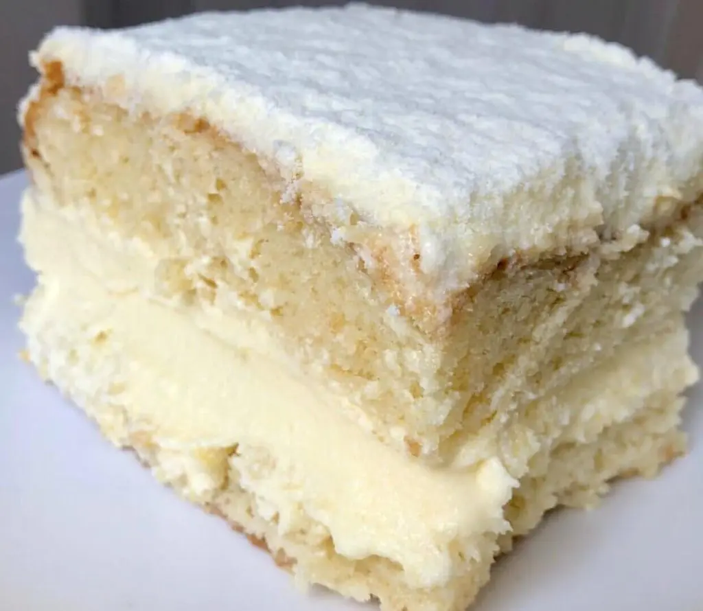 bolo-gelado-de-leite-ninho-do-igor-rocha-1242x1080-1-1024x890.jpg.webp